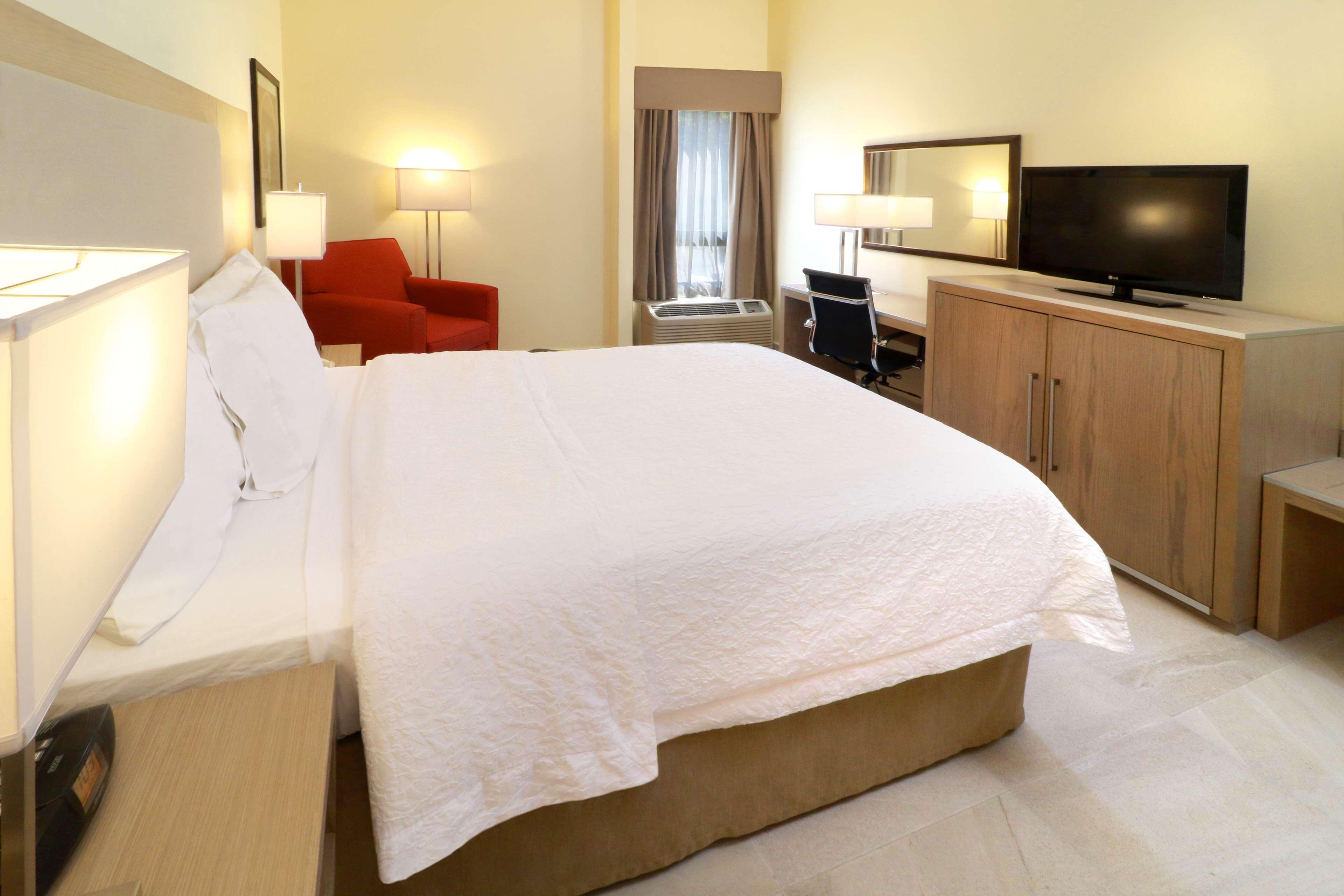 Hampton Inn Monterrey-Airport Apodaca Dış mekan fotoğraf