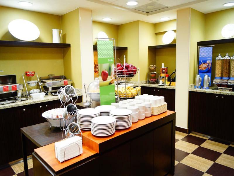 Hampton Inn Monterrey-Airport Apodaca Dış mekan fotoğraf